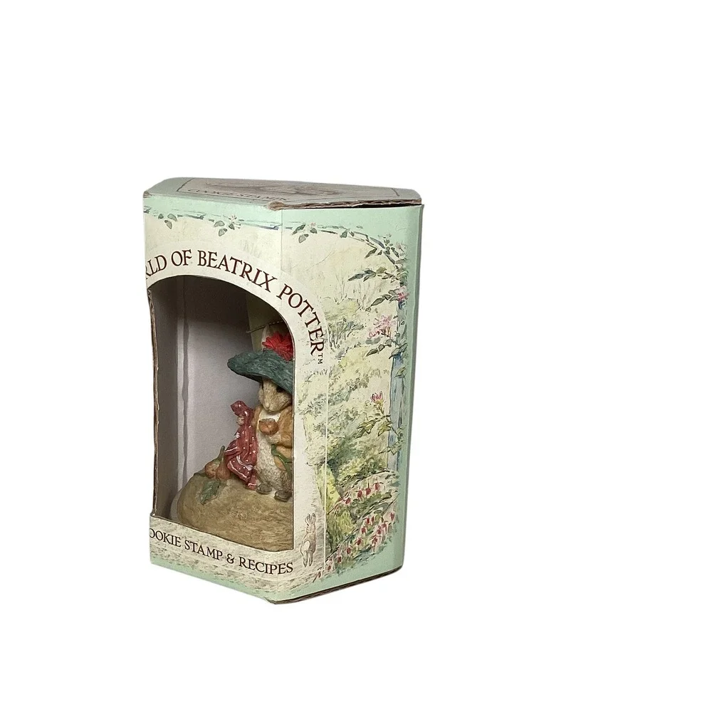 Beatrix Potter Benjamin Bunny Cookie Stamp Ceramic Figurine with Recipes 1997